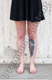 d0018 Young girl leg reference 0001